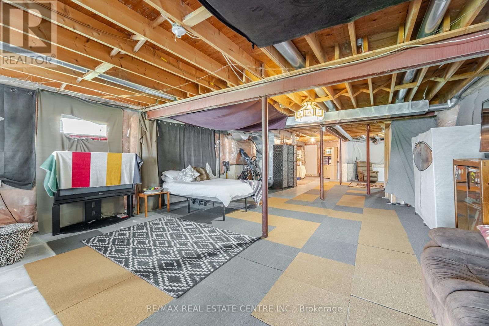 21 Hesketh Court, Caledon, Ontario  L7C 1C6 - Photo 32 - W12442640