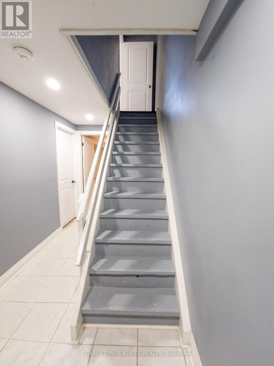 32 - 23 Tealham Drive, Toronto (West Humber-Clairville), Ontario  M9V 3T5 - Photo 12 - W12442641