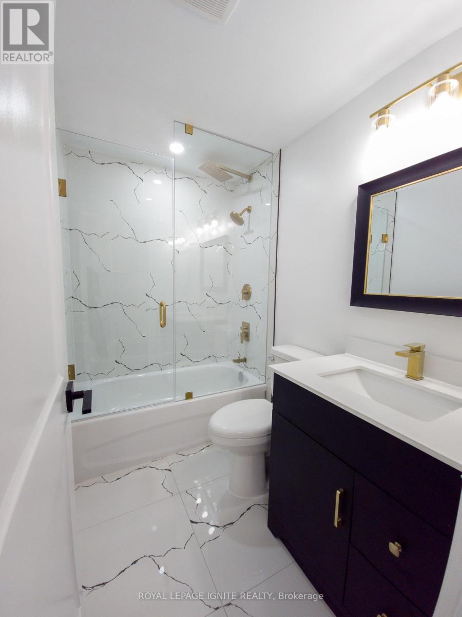 32 - 23 Tealham Drive, Toronto (West Humber-Clairville), Ontario  M9V 3T5 - Photo 21 - W12442641