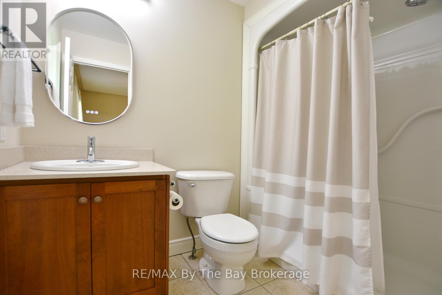 60 Caribou Trail, Wasaga Beach, Ontario  L9Z 1H4 - Photo 22 - S12442297