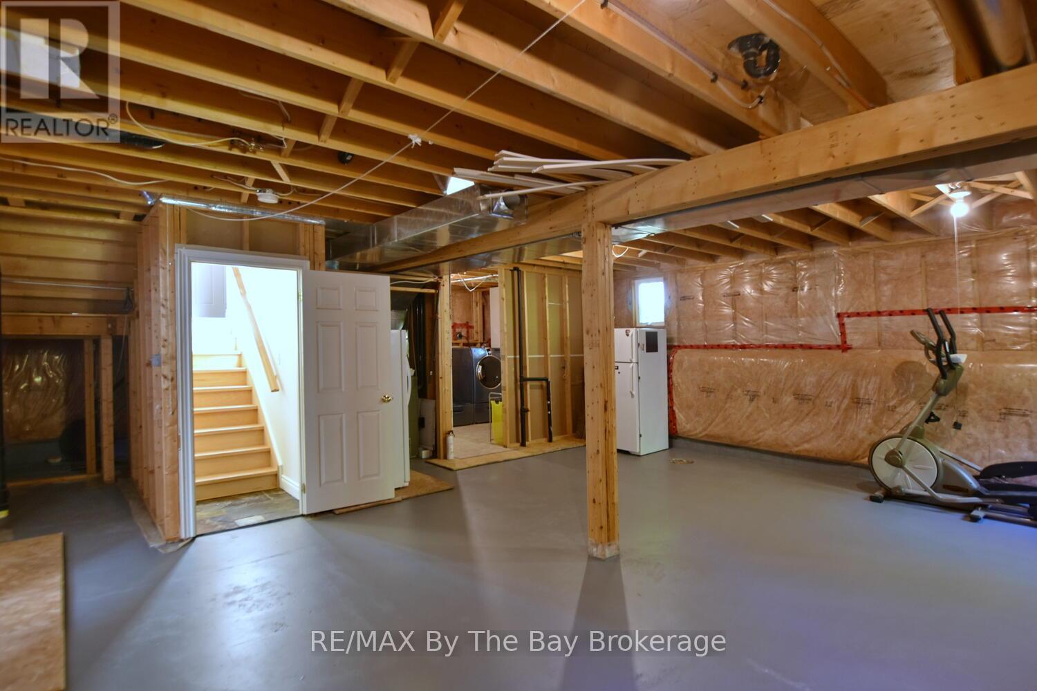 60 Caribou Trail, Wasaga Beach, Ontario  L9Z 1H4 - Photo 29 - S12442297