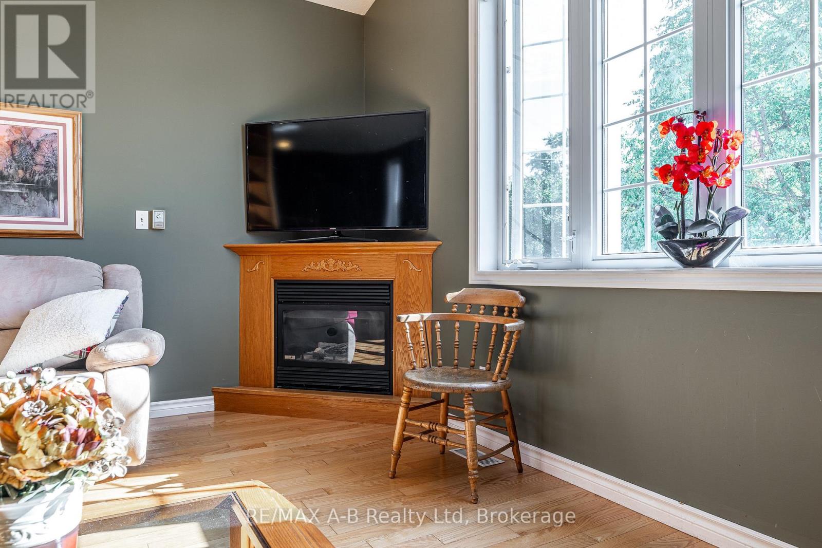 384 Douglas Street, Stratford, Ontario  N5A 7Z7 - Photo 15 - X12442806