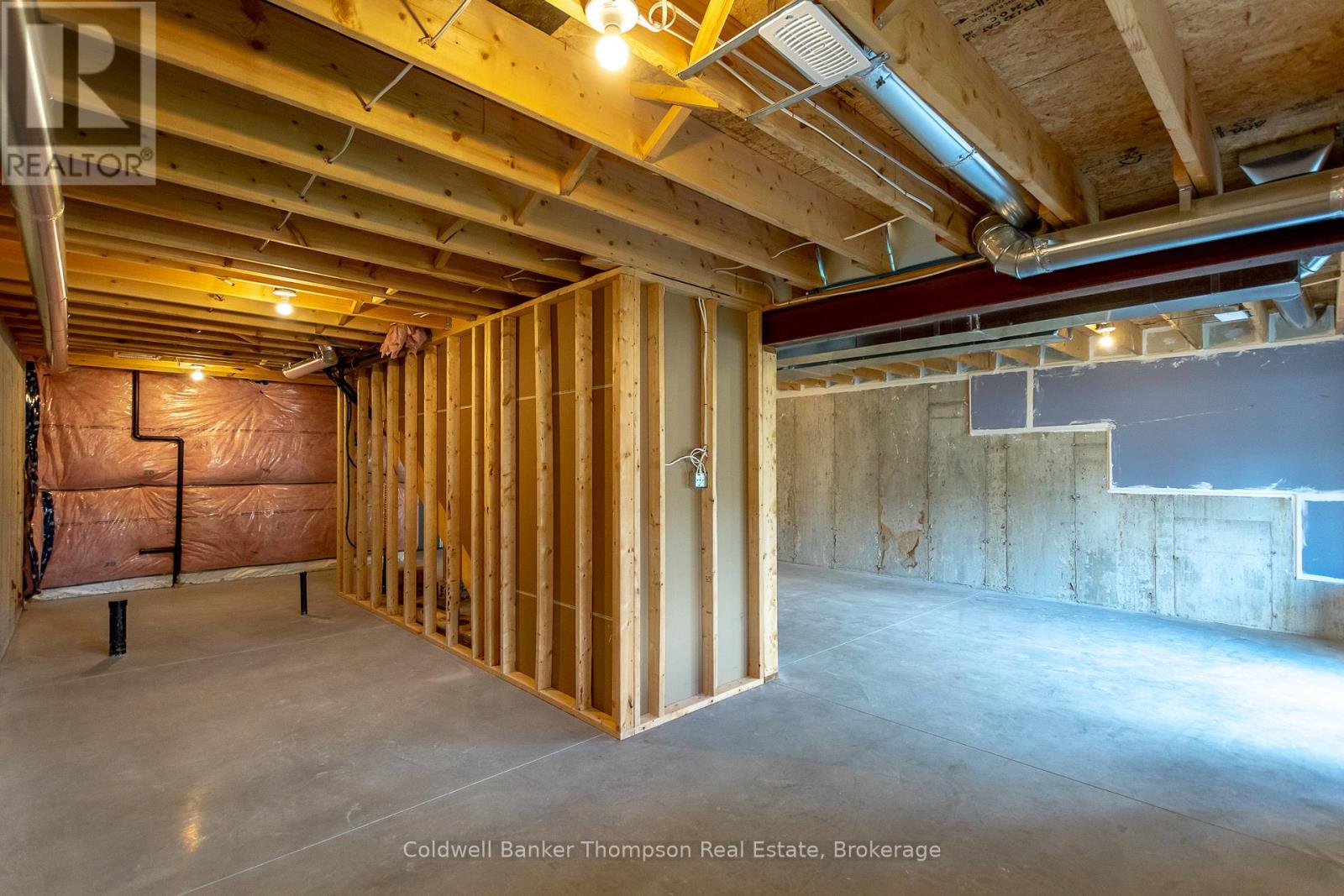 30 Charles Morley Boulevard, Huntsville, Ontario  P1H 0G5 - Photo 25 - X12442781