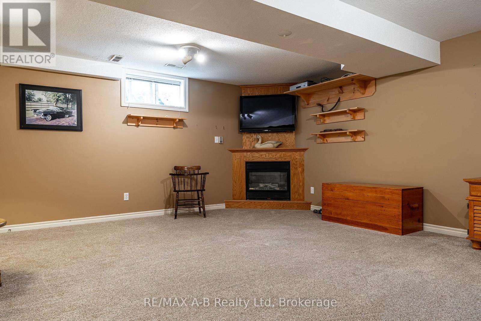 384 Douglas Street, Stratford, Ontario  N5A 7Z7 - Photo 28 - X12442806