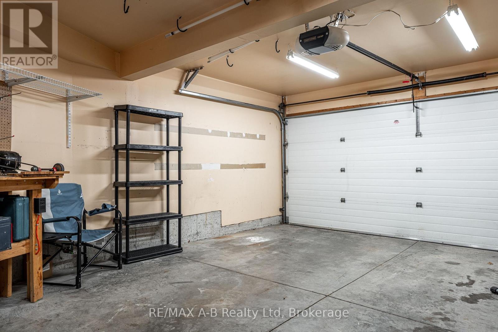 384 Douglas Street, Stratford, Ontario  N5A 7Z7 - Photo 39 - X12442806