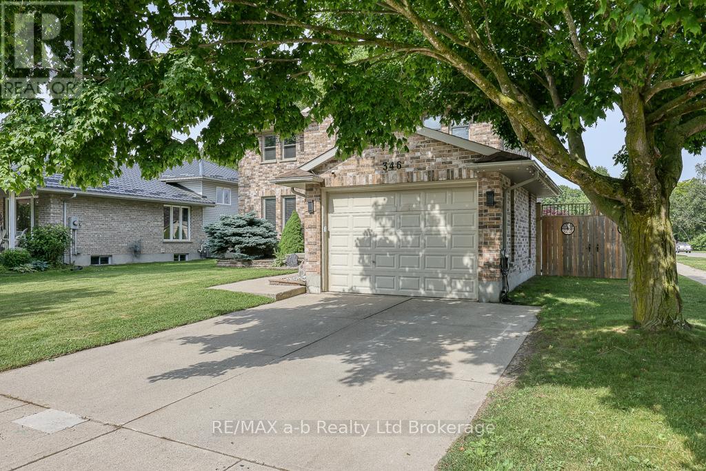 346 Riverview Drive, Strathroy-Caradoc, Ontario  N7G 4B7 - Photo 48 - X12442726