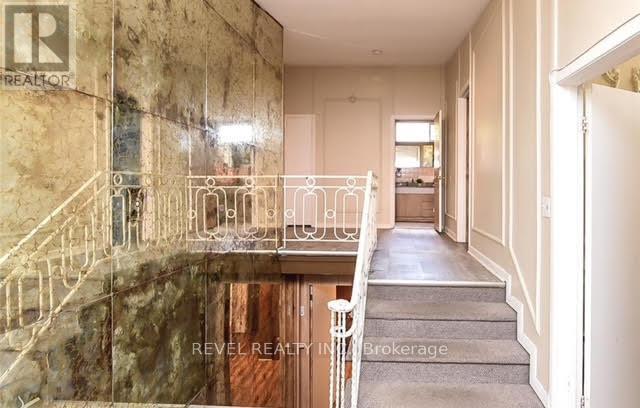 22 West Park Avenue, Hamilton (Ainslie Wood), Ontario  L8S 3M3 - Photo 16 - X12442557