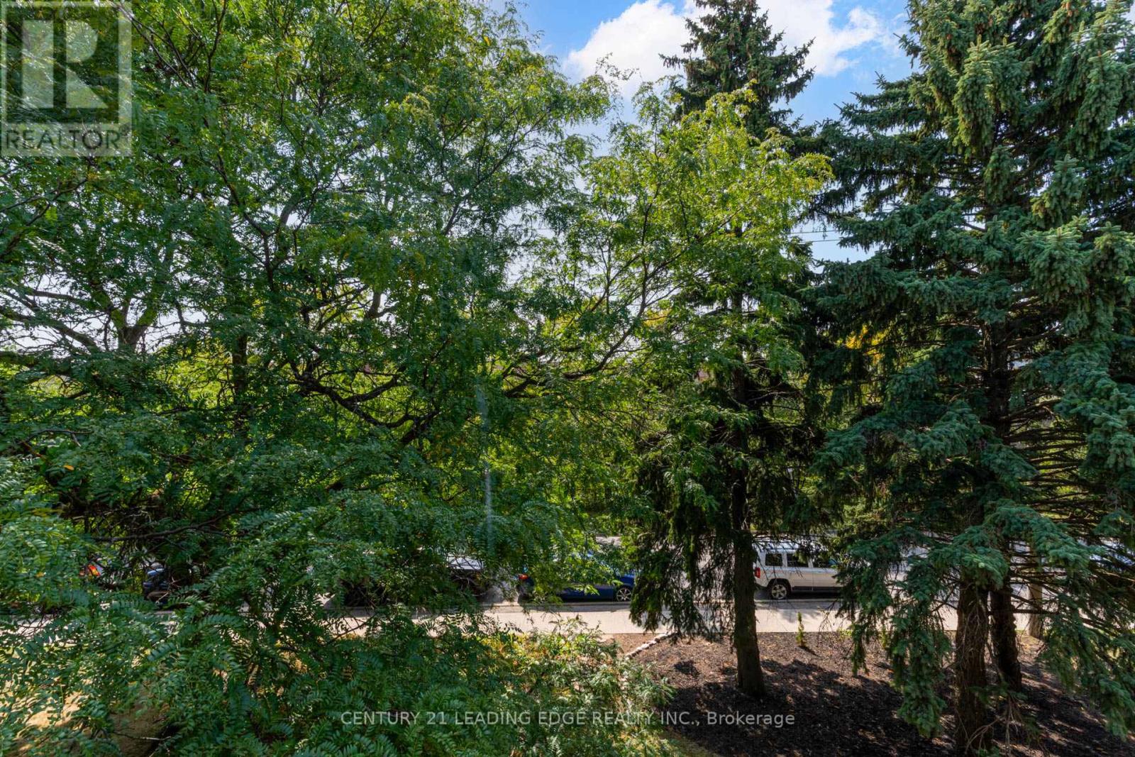 314 - 30 Avalon Place, Kitchener, Ontario  N2M 4N6 - Photo 12 - X12442563