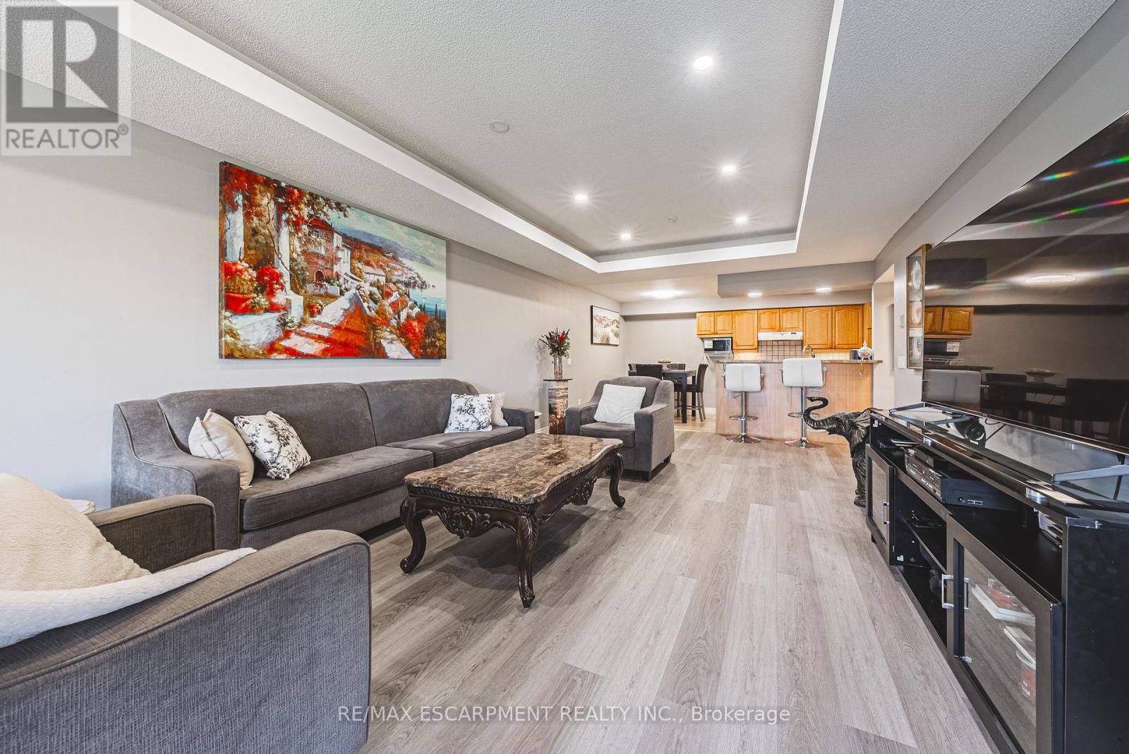 308 - 990 Golf Links Road, Hamilton (Meadowlands), Ontario  L9K 1J8 - Photo 18 - X12442574