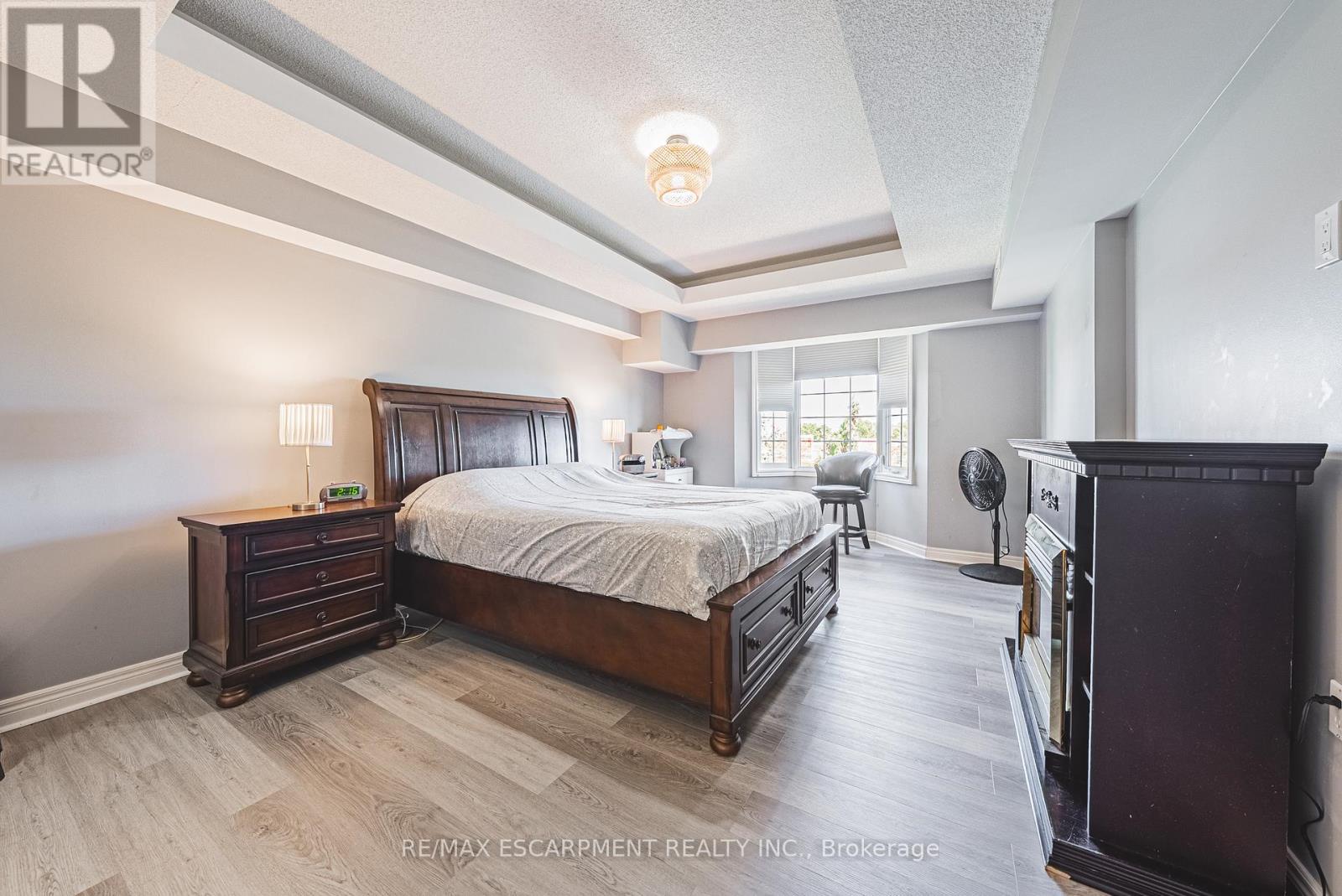308 - 990 Golf Links Road, Hamilton (Meadowlands), Ontario  L9K 1J8 - Photo 22 - X12442574