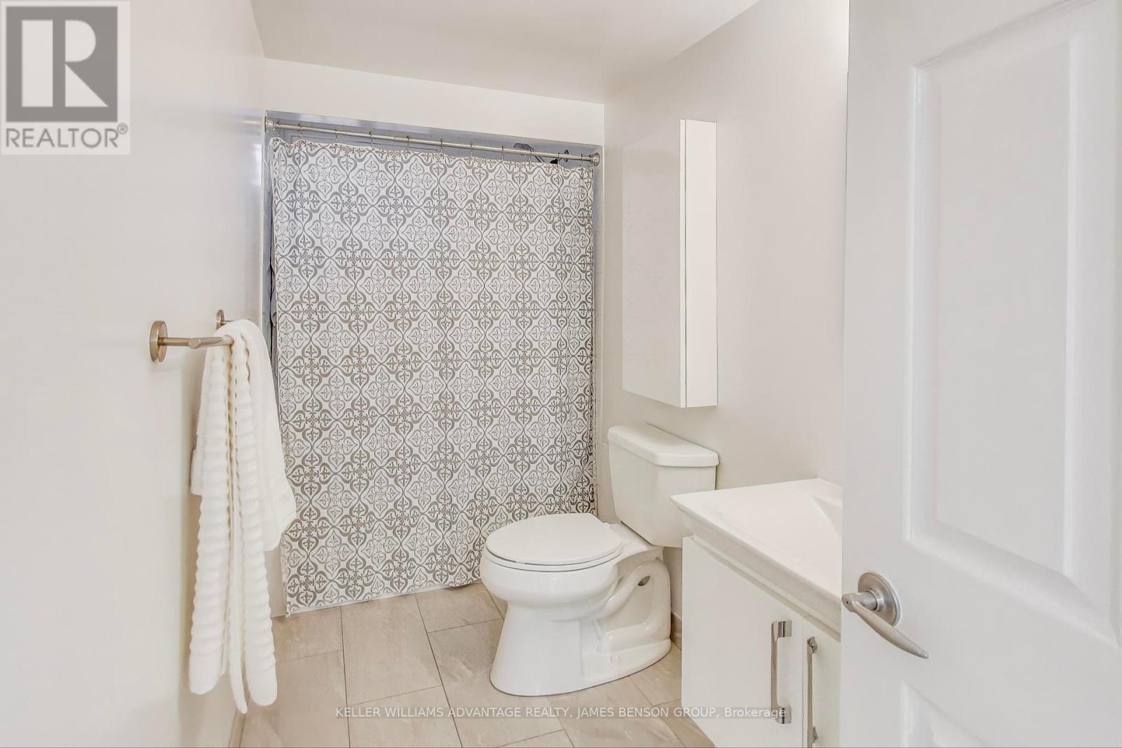 1188 Mineola Gardens, Mississauga (Mineola), Ontario  L5G 3X9 - Photo 31 - W12440672