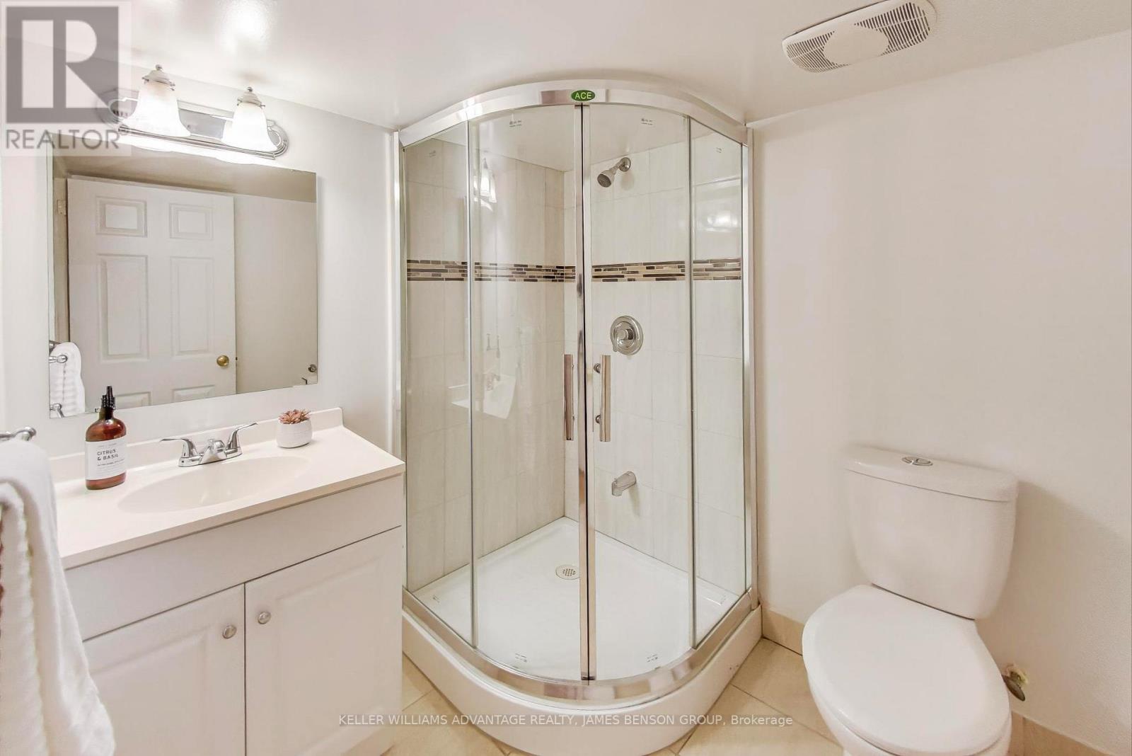 1188 Mineola Gardens, Mississauga (Mineola), Ontario  L5G 3X9 - Photo 34 - W12440672