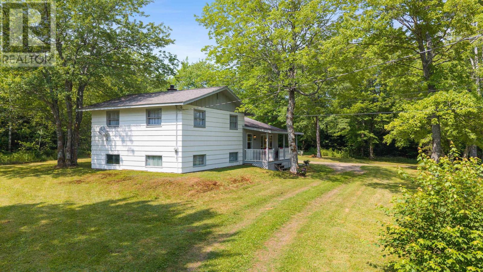 19014 Highway 2, Fort Ellis, Nova Scotia  B0N 2J0 - Photo 7 - 202518370