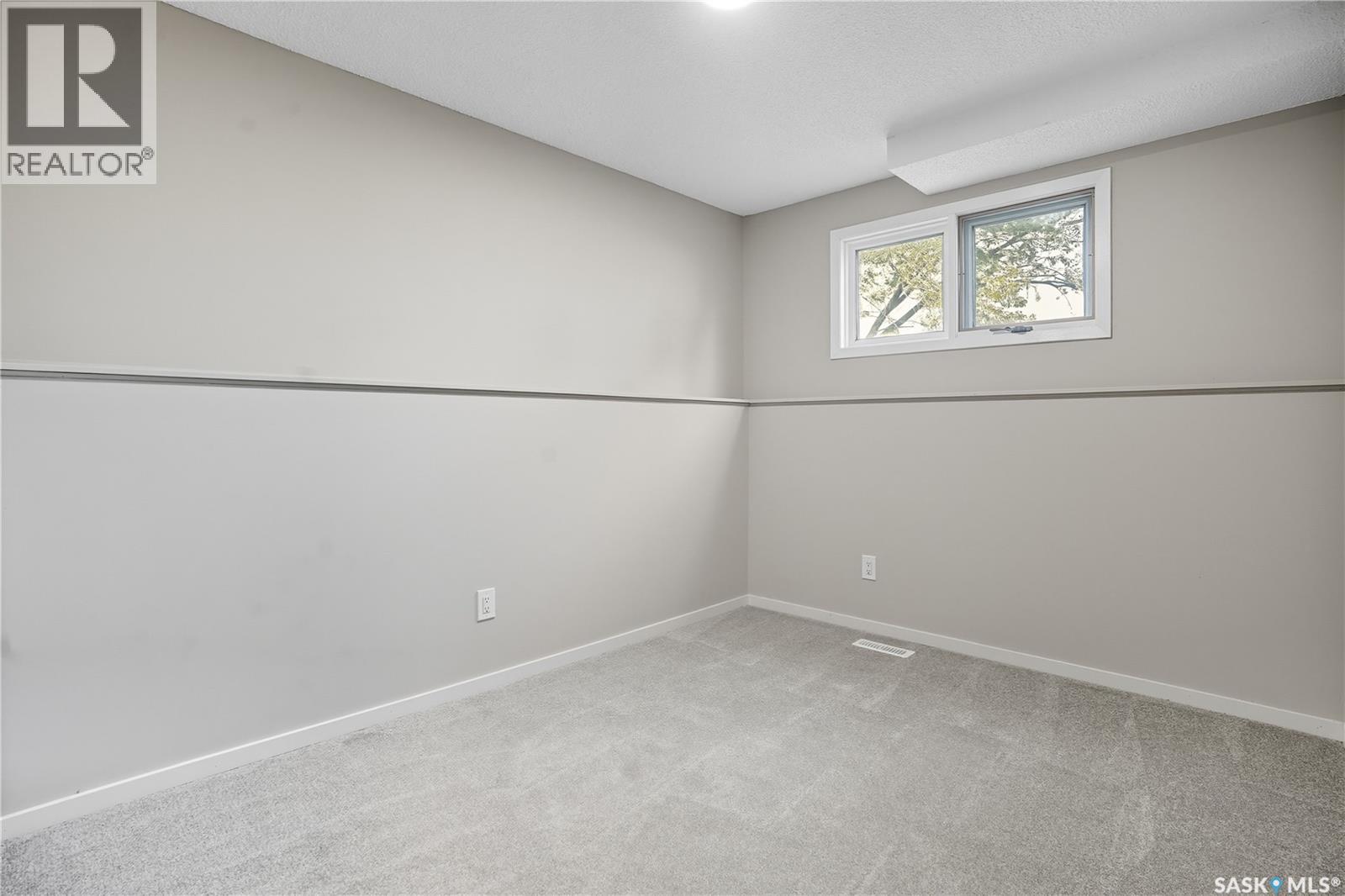 42 Aitken Crescent, Regina, Saskatchewan  S4R 5W7 - Photo 30 - SK019882