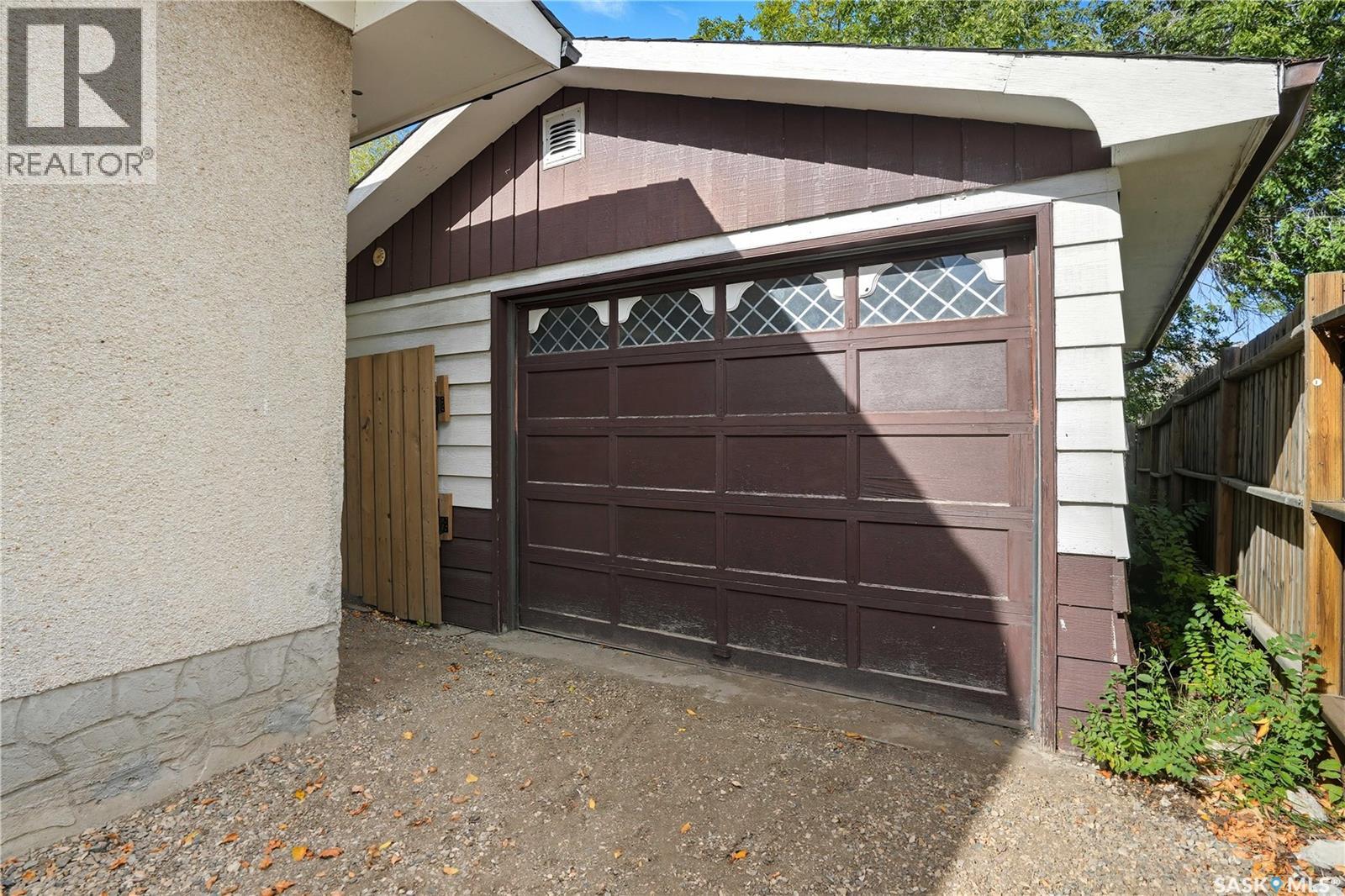 42 Aitken Crescent, Regina, Saskatchewan  S4R 5W7 - Photo 44 - SK019882