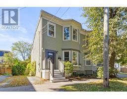 1944 Vernon Street