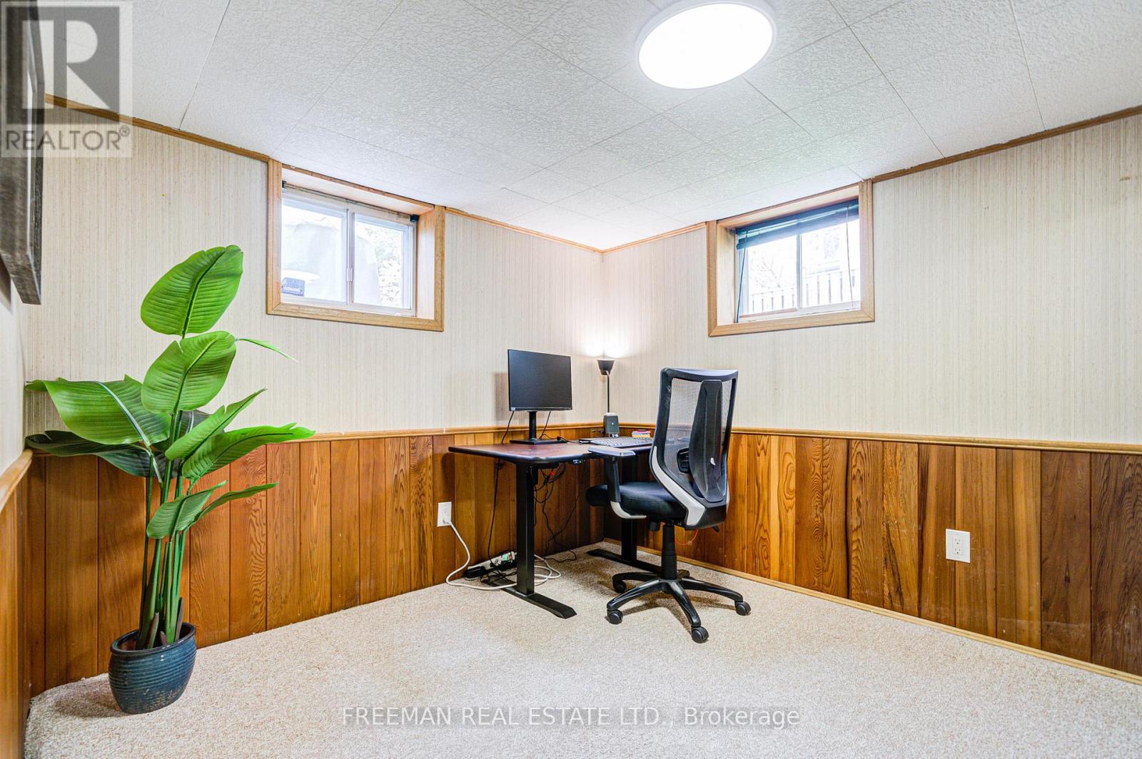 6 Lloyd George Avenue, Toronto, Ontario  M8W 3W4 - Photo 31 - W12409915