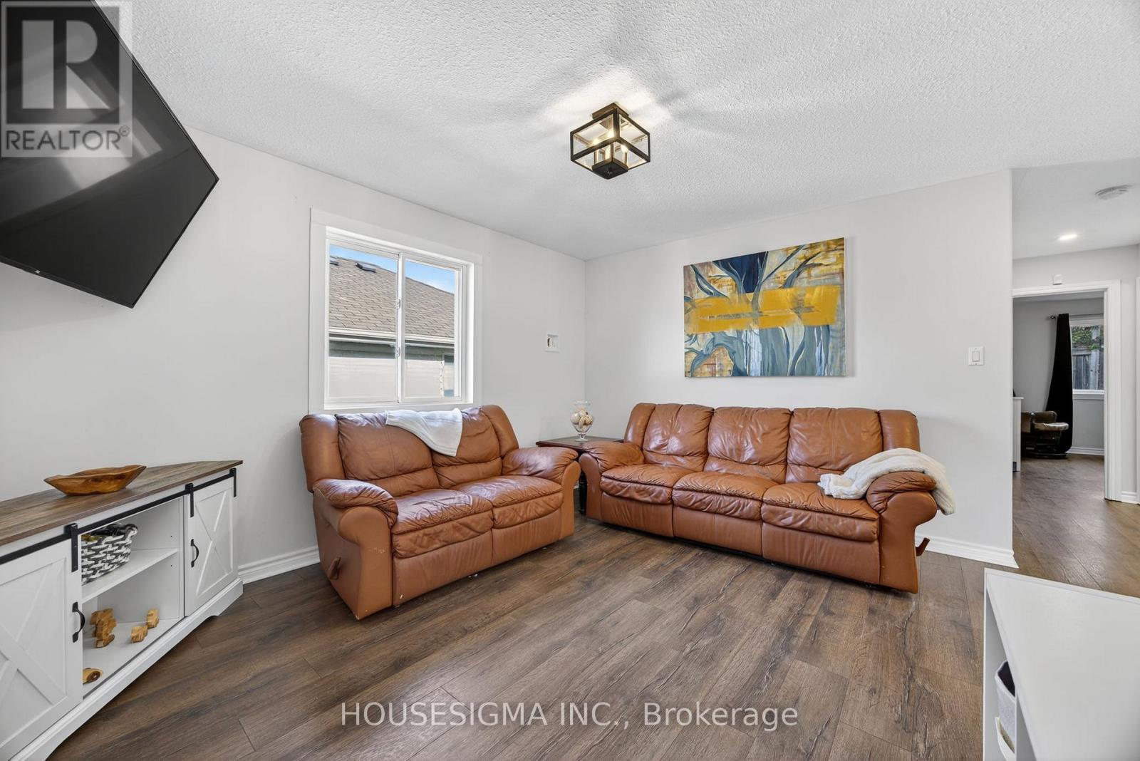 421 Irwin Street, Midland, Ontario  L4R 2V6 - Photo 6 - S12442492
