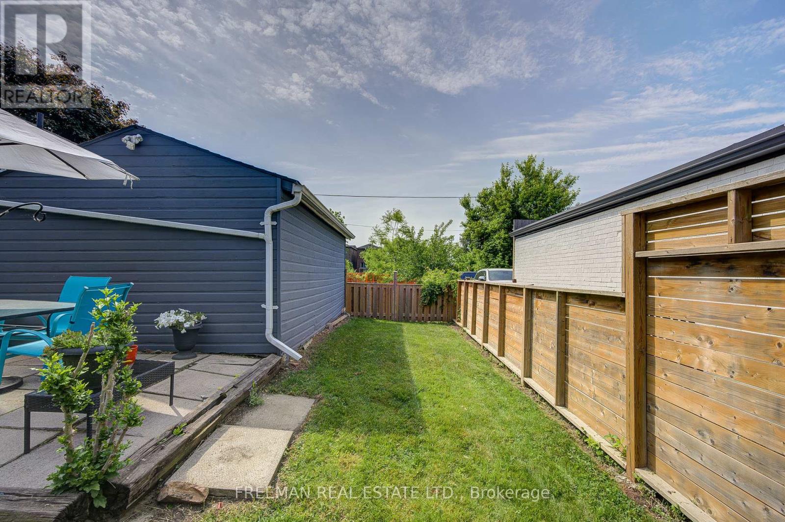 6 Lloyd George Avenue, Toronto, Ontario  M8W 3W4 - Photo 38 - W12409915