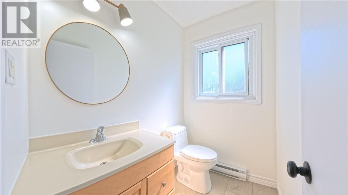 69 Robinson Street W, Little Current, Ontario  P0P 1K0 - Photo 19 - 2124965