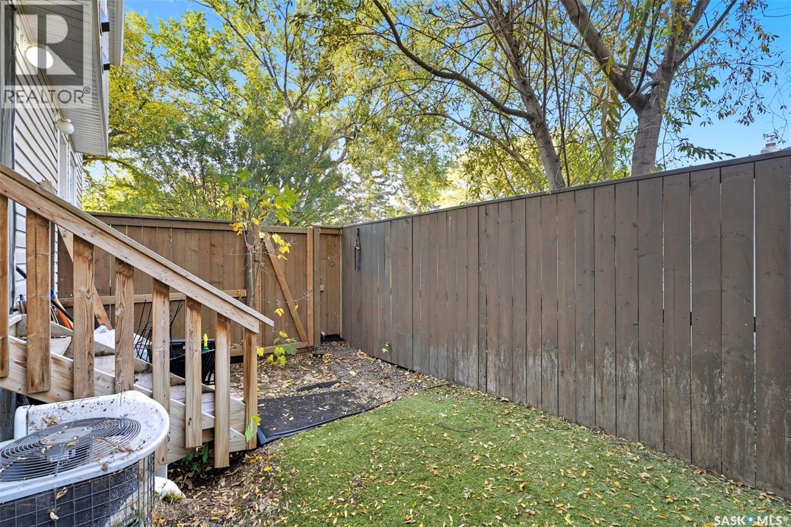 3 802 K Avenue N, Saskatoon, Saskatchewan  S7L 2N1 - Photo 17 - SK020027
