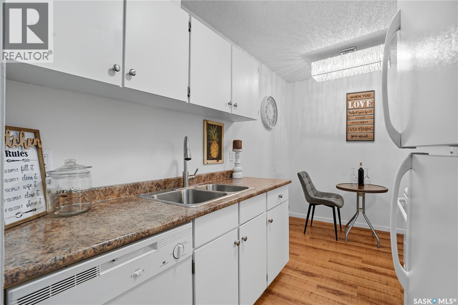 104 855 Wollaston Crescent, Saskatoon, Saskatchewan  S7J 4G1 - Photo 3 - SK020025