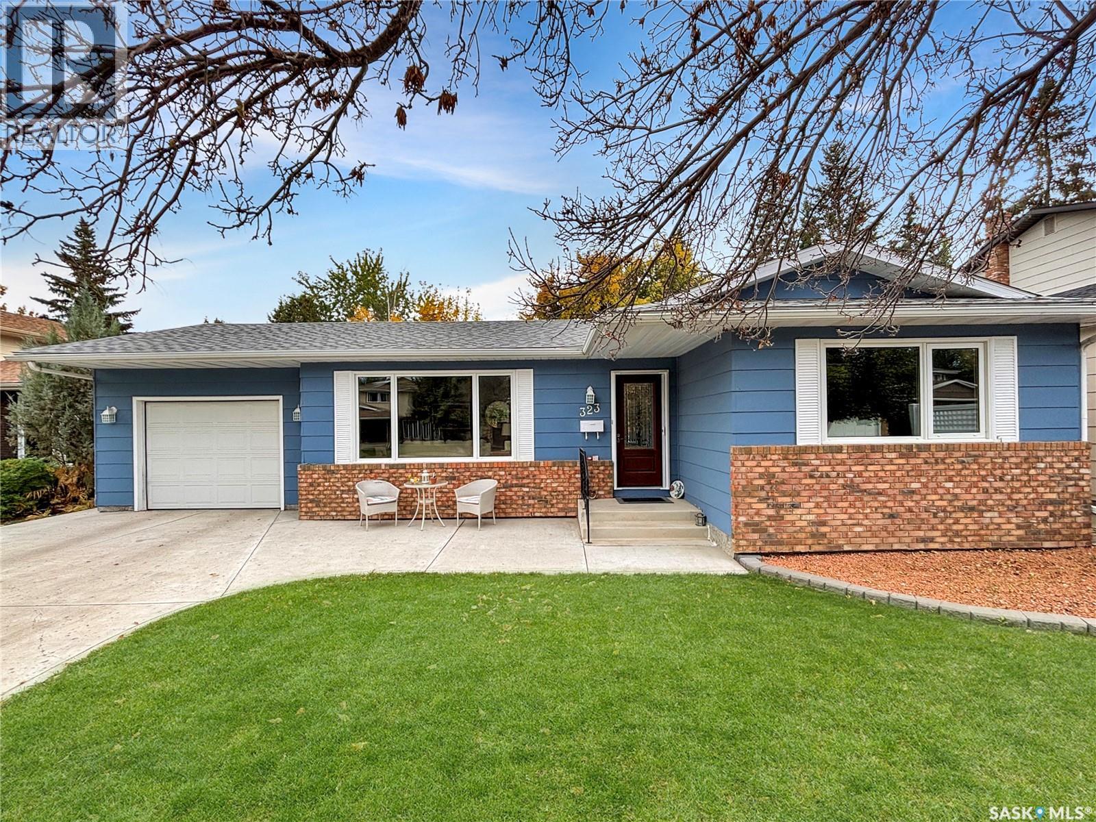 323 Tobin Crescent, Saskatoon, Saskatchewan  S7K 4N4 - Photo 1 - SK020020