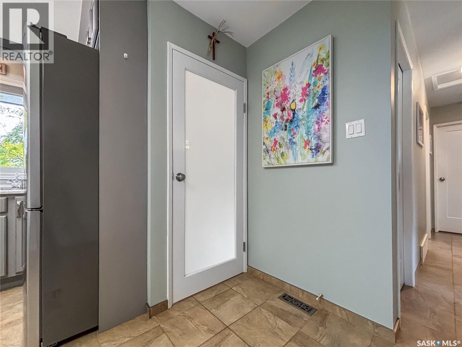 323 Tobin Crescent, Saskatoon, Saskatchewan  S7K 4N4 - Photo 22 - SK020020