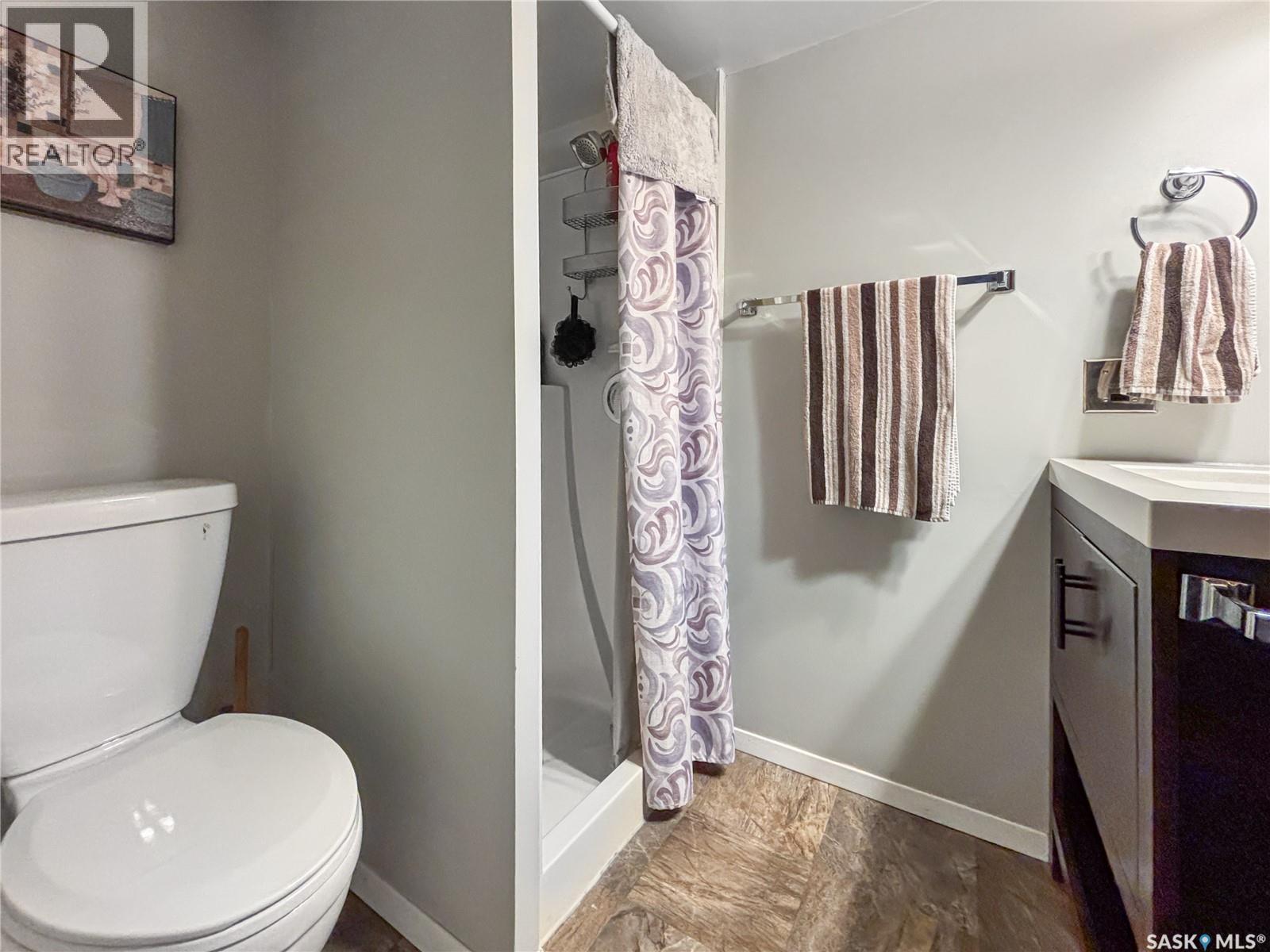 323 Tobin Crescent, Saskatoon, Saskatchewan  S7K 4N4 - Photo 36 - SK020020