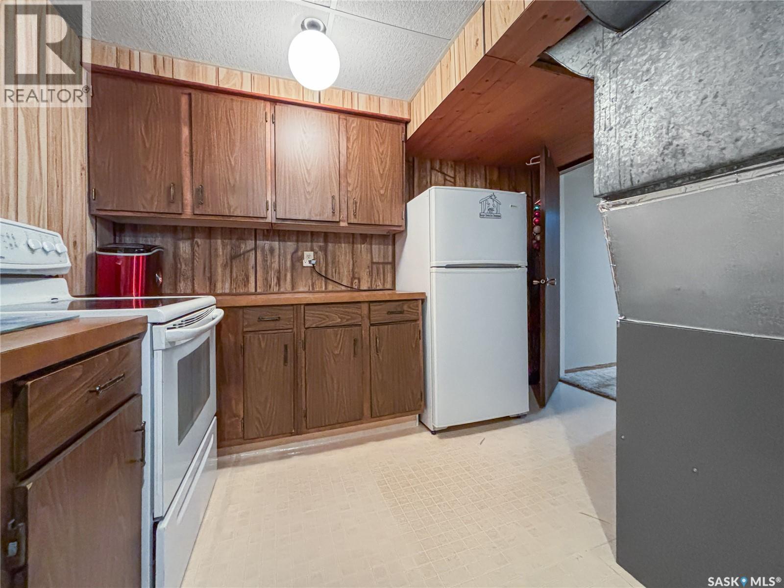 323 Tobin Crescent, Saskatoon, Saskatchewan  S7K 4N4 - Photo 38 - SK020020