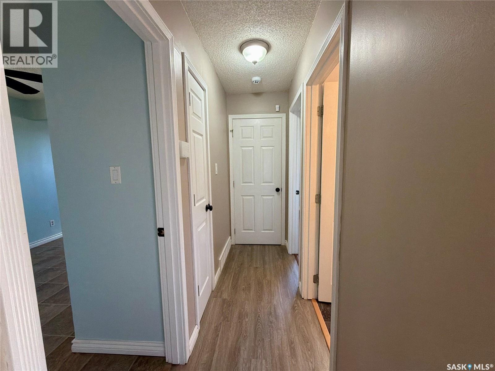 15 Marshall Crescent, Regina, Saskatchewan  S4R 4Y8 - Photo 8 - SK019976