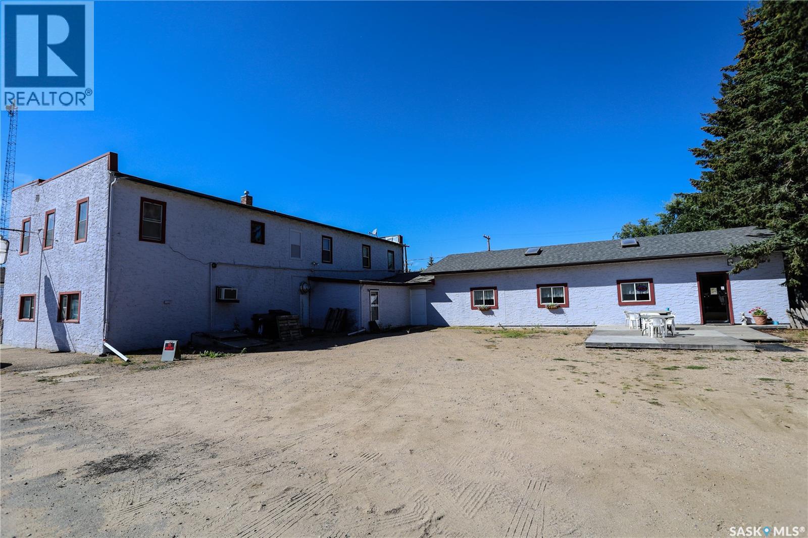 305 Main Street, Meota, Saskatchewan  S0M 1X0 - Photo 2 - SK019888