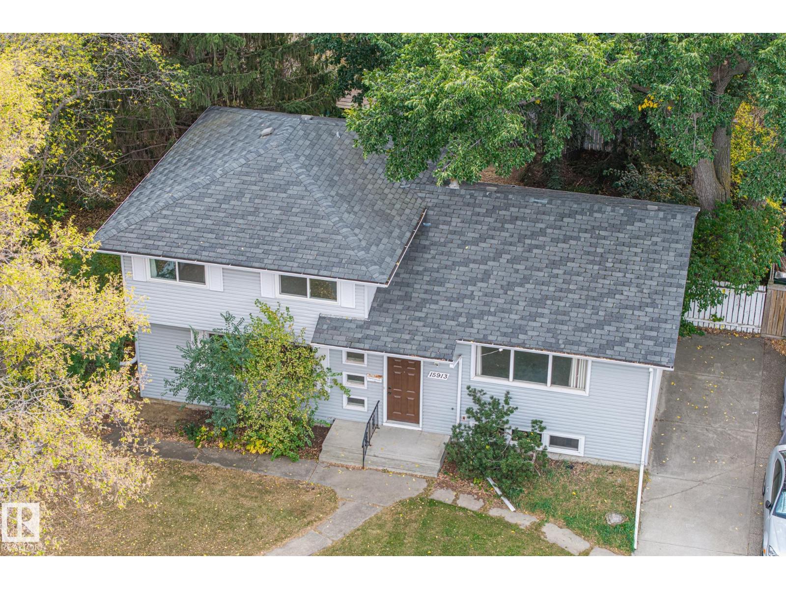 15913 94 Av Nw, Edmonton, Alberta  T5R 5K9 - Photo 2 - E4460626