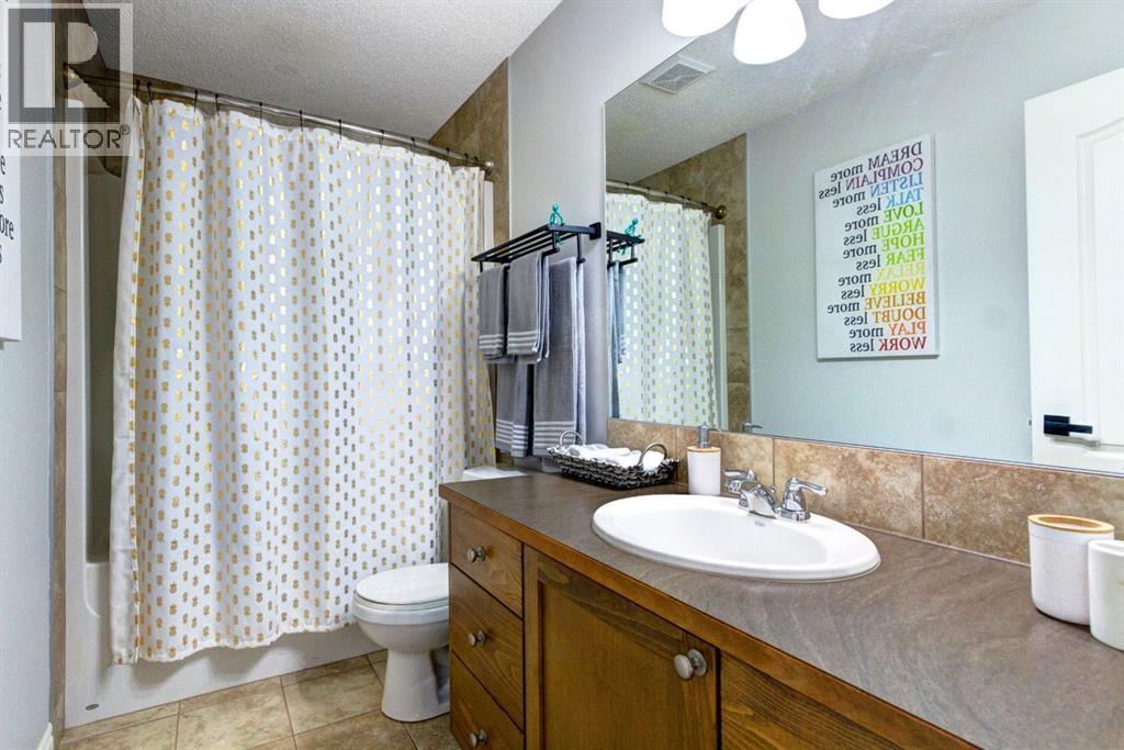 109 Cimarron Vista Crescent, Okotoks, Alberta  T1S 0K2 - Photo 24 - A2261170
