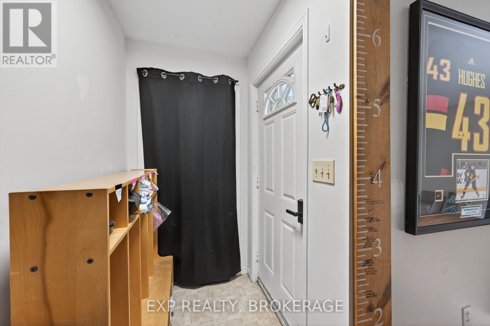 122 Birch Street, Gananoque, Ontario  K7G 2T4 - Photo 13 - X12442074