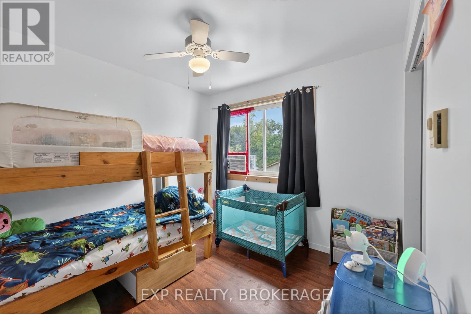 122 Birch Street, Gananoque, Ontario  K7G 2T4 - Photo 16 - X12442074