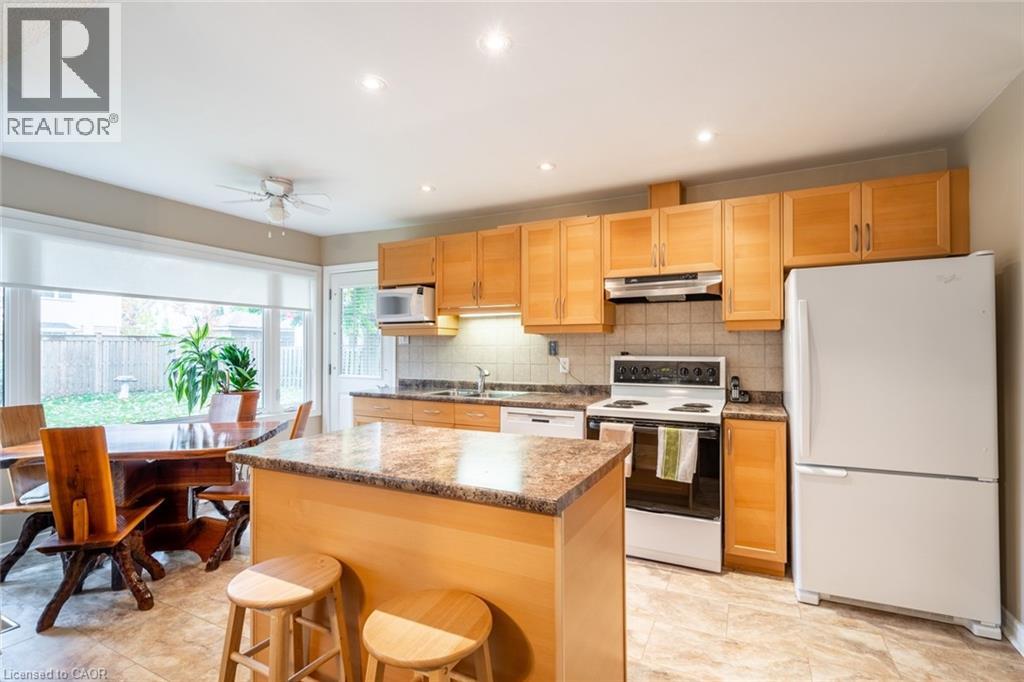 375 Melanie Crescent, Ancaster, Ontario  L9G 4B1 - Photo 8 - 40776190