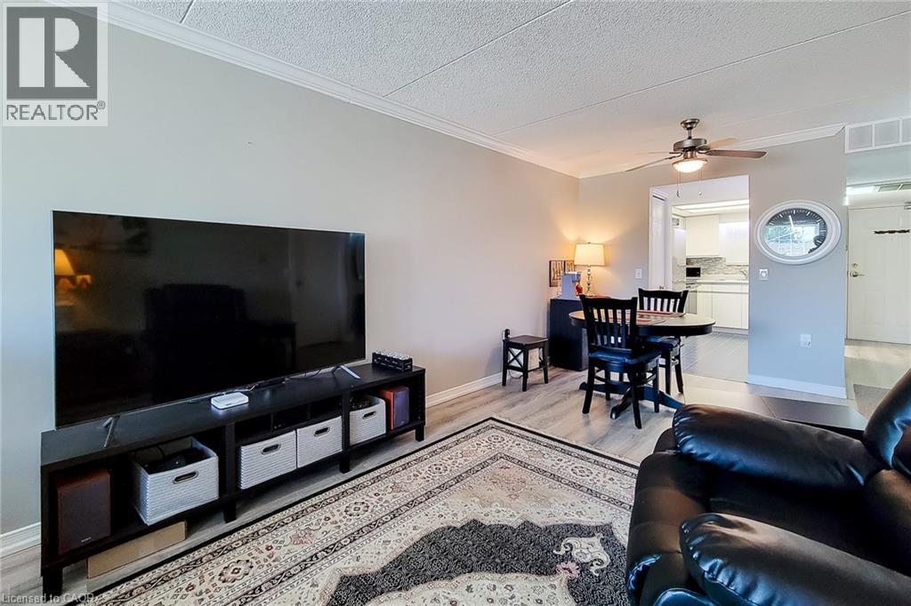 3420 Frederick Avenue Unit# 221, Vineland, Ontario  L0R 2C0 - Photo 8 - 40776178