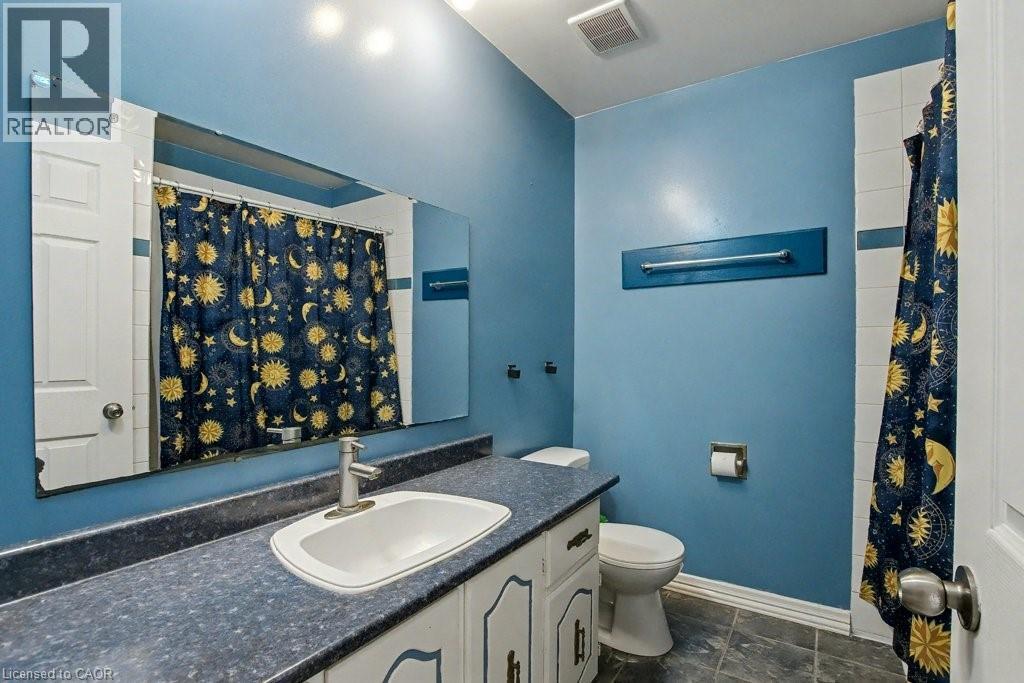 125 Ingleside Drive, Kitchener, Ontario  N2M 2G9 - Photo 14 - 40776063