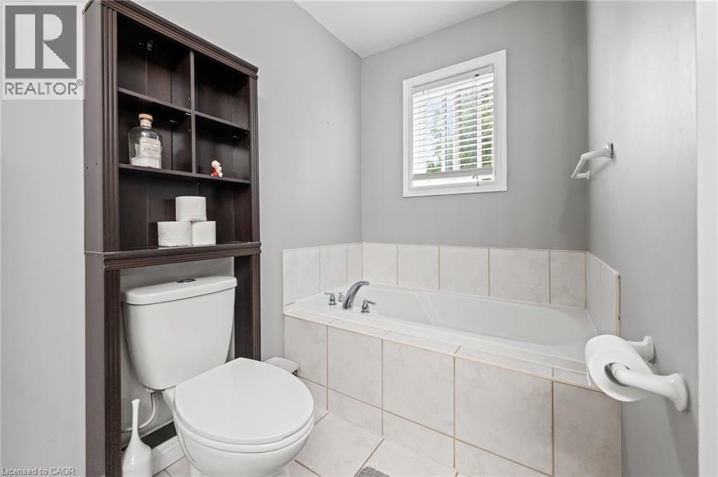 4 Irongate Drive, Paris, Ontario  N3L 4G4 - Photo 17 - 40775999