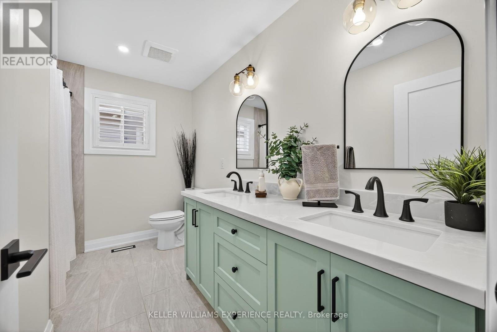 50 Regalia Way, Barrie (Innis-Shore), Ontario  L4M 7H8 - Photo 23 - S12442595