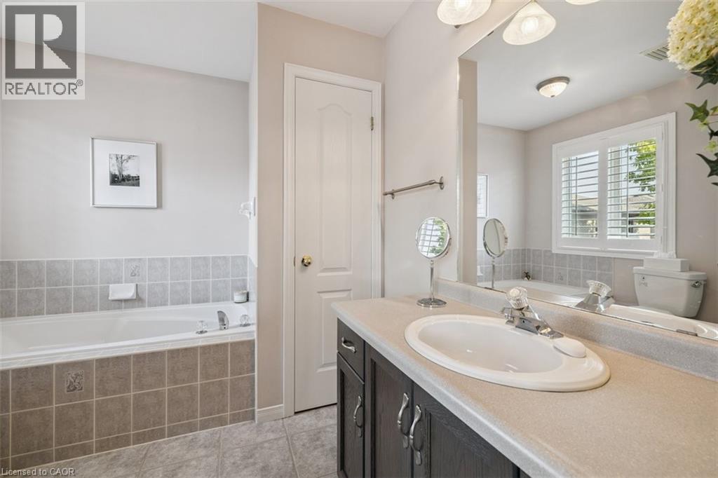 1199 Stephenson Drive, Burlington, Ontario  L7S 2M3 - Photo 27 - 40765781
