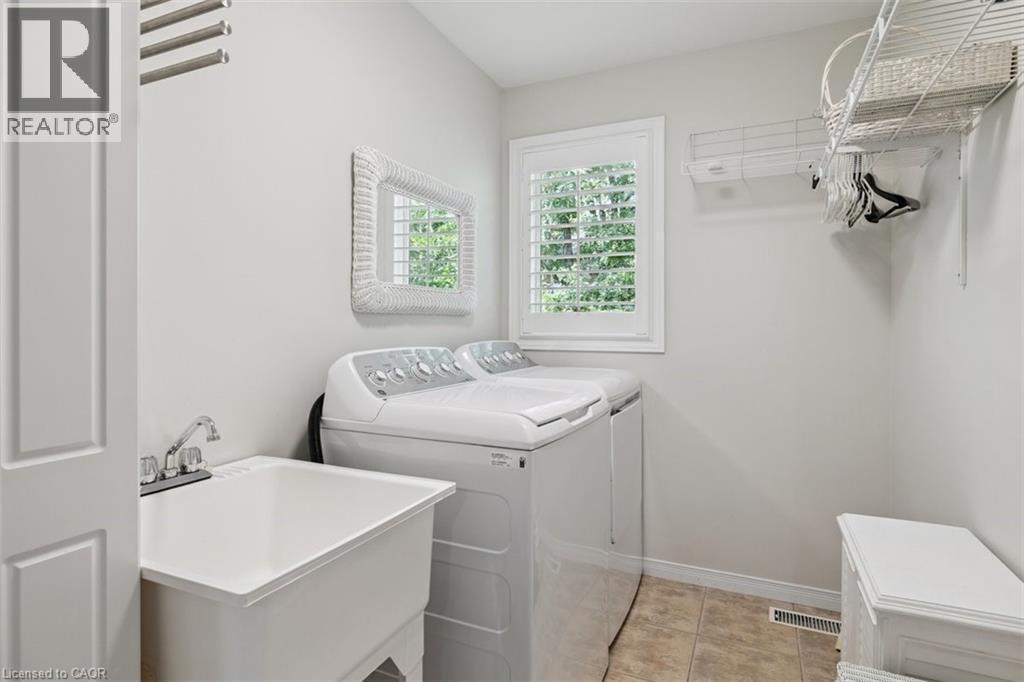 1199 Stephenson Drive, Burlington, Ontario  L7S 2M3 - Photo 32 - 40765781