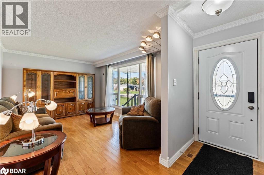 6 Sandsprings Crescent, Angus, Ontario  L0M 1B0 - Photo 6 - 40772343