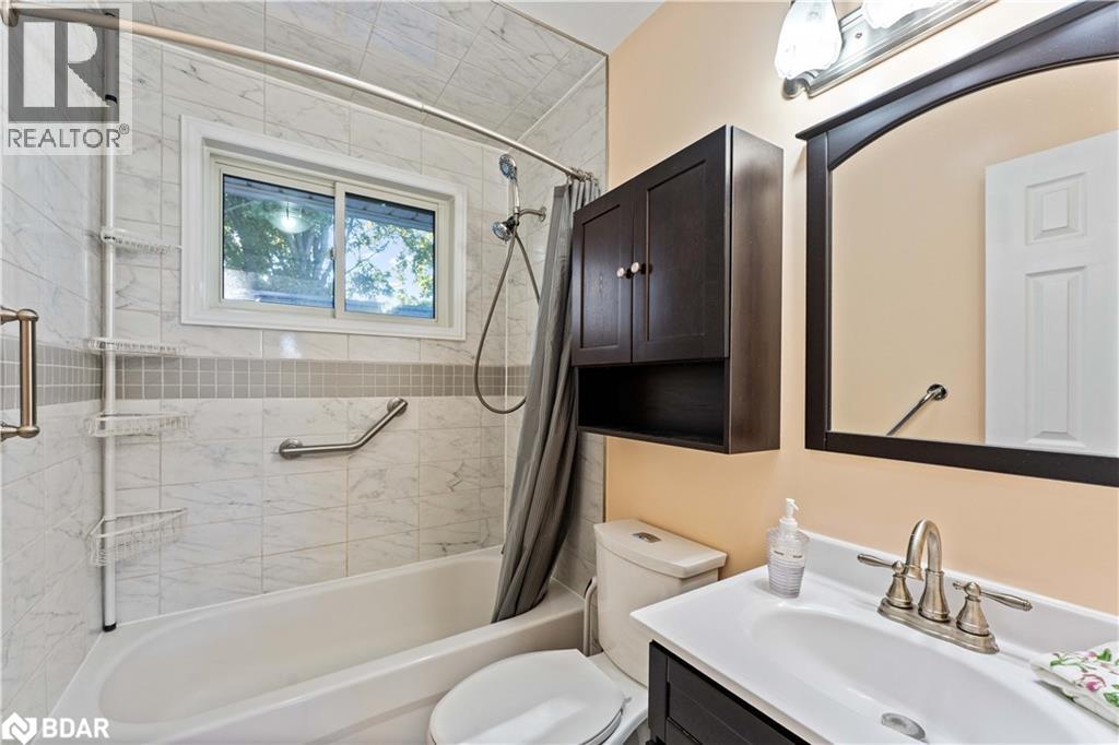 6 Sandsprings Crescent, Angus, Ontario  L0M 1B0 - Photo 9 - 40772343