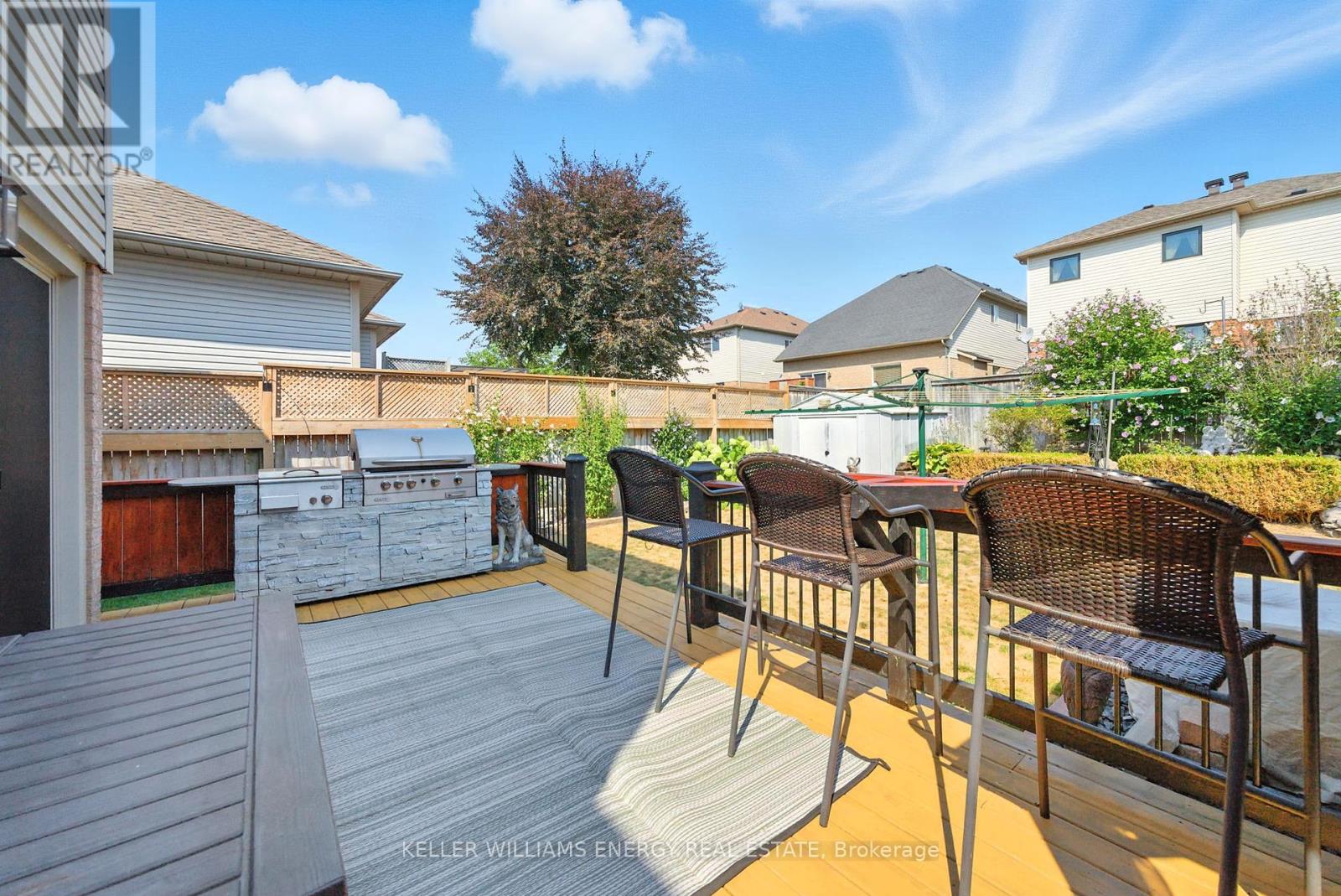 14 Bach Avenue, Whitby, Ontario  L1R 2M1 - Photo 15 - E12442834