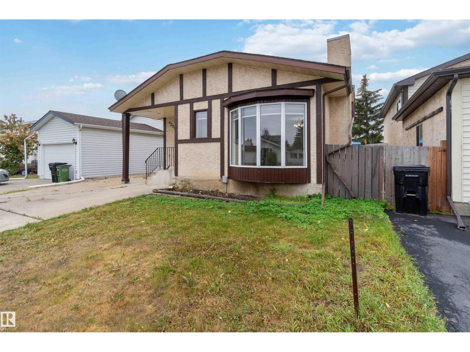 9339 175 Av Nw, Edmonton, Alberta  T5Z 2C7 - Photo 37 - E4460627