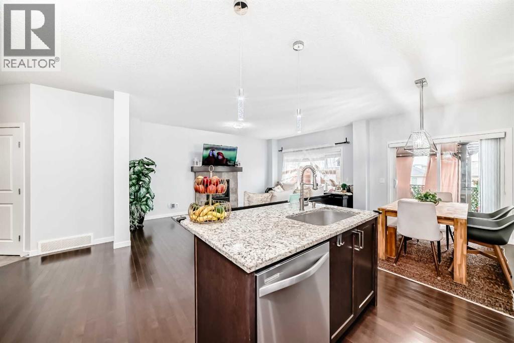 165 Hillcrest Drive Sw, Airdrie, Alberta  T4B 0Y8 - Photo 8 - A2247336