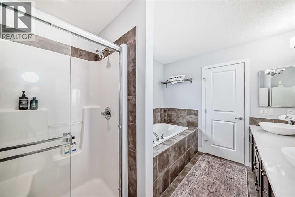 165 Hillcrest Drive Sw, Airdrie, Alberta  T4B 0Y8 - Photo 27 - A2247336