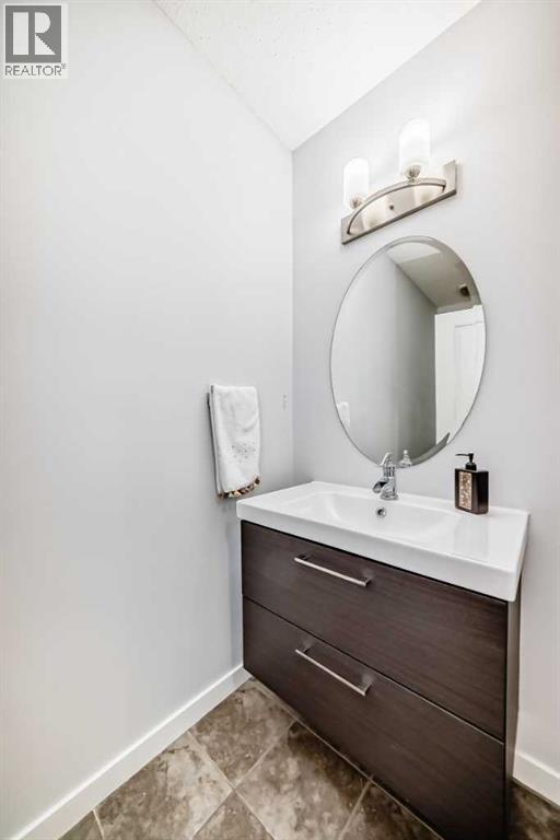 165 Hillcrest Drive Sw, Airdrie, Alberta  T4B 0Y8 - Photo 31 - A2247336